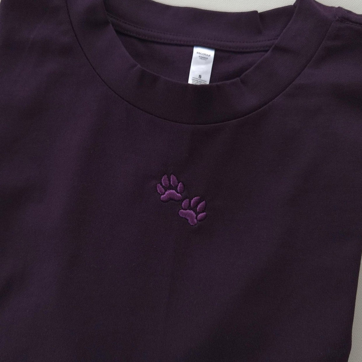 Paws tee